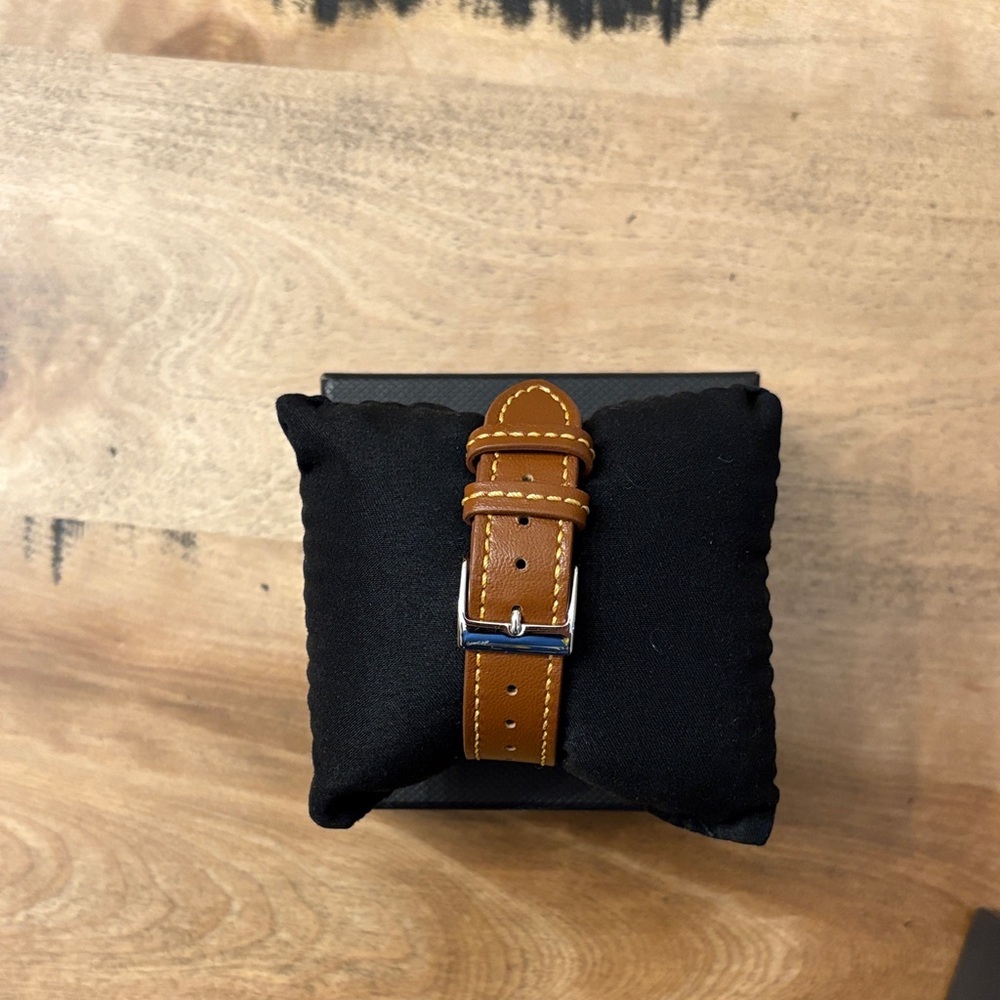 Coach Ruby Watch - Picture 2 of 4